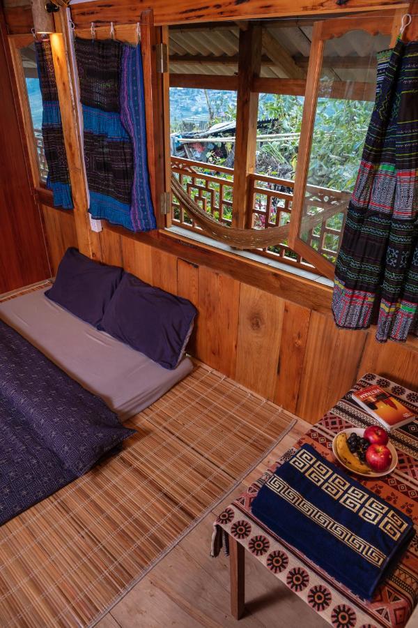 Hmong Sister House And Trekking Lägenhet Sapa Exteriör bild